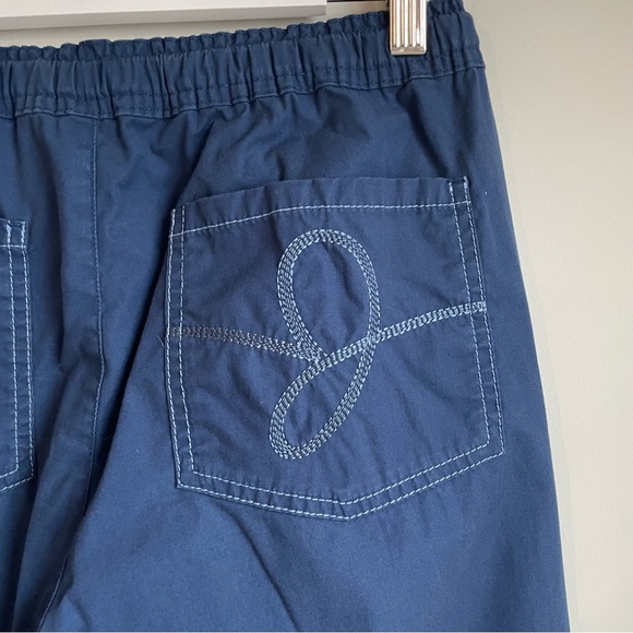 Jaanuu Navy Blue Scrub Set - Picture 15 of 16